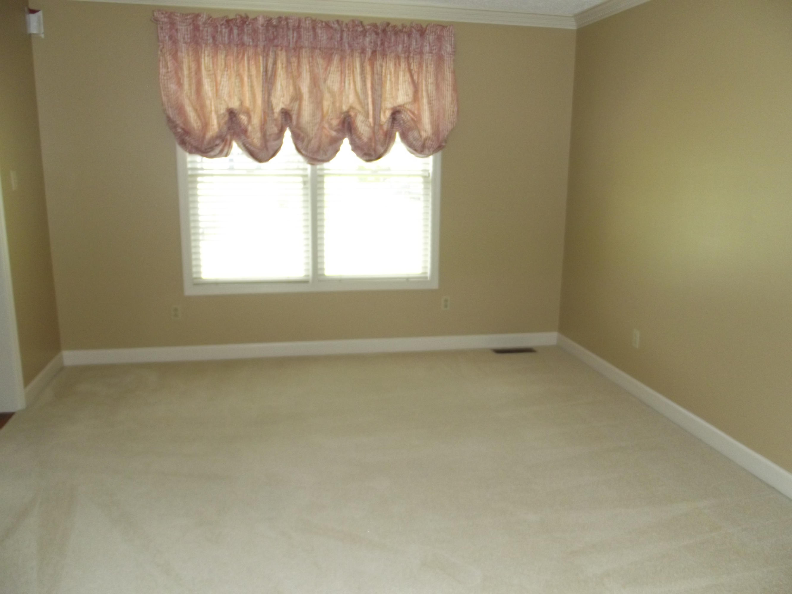 139 Twin Acres Road Middlesboro, KY 40965 - Photo 20 of 24 DSCF9114