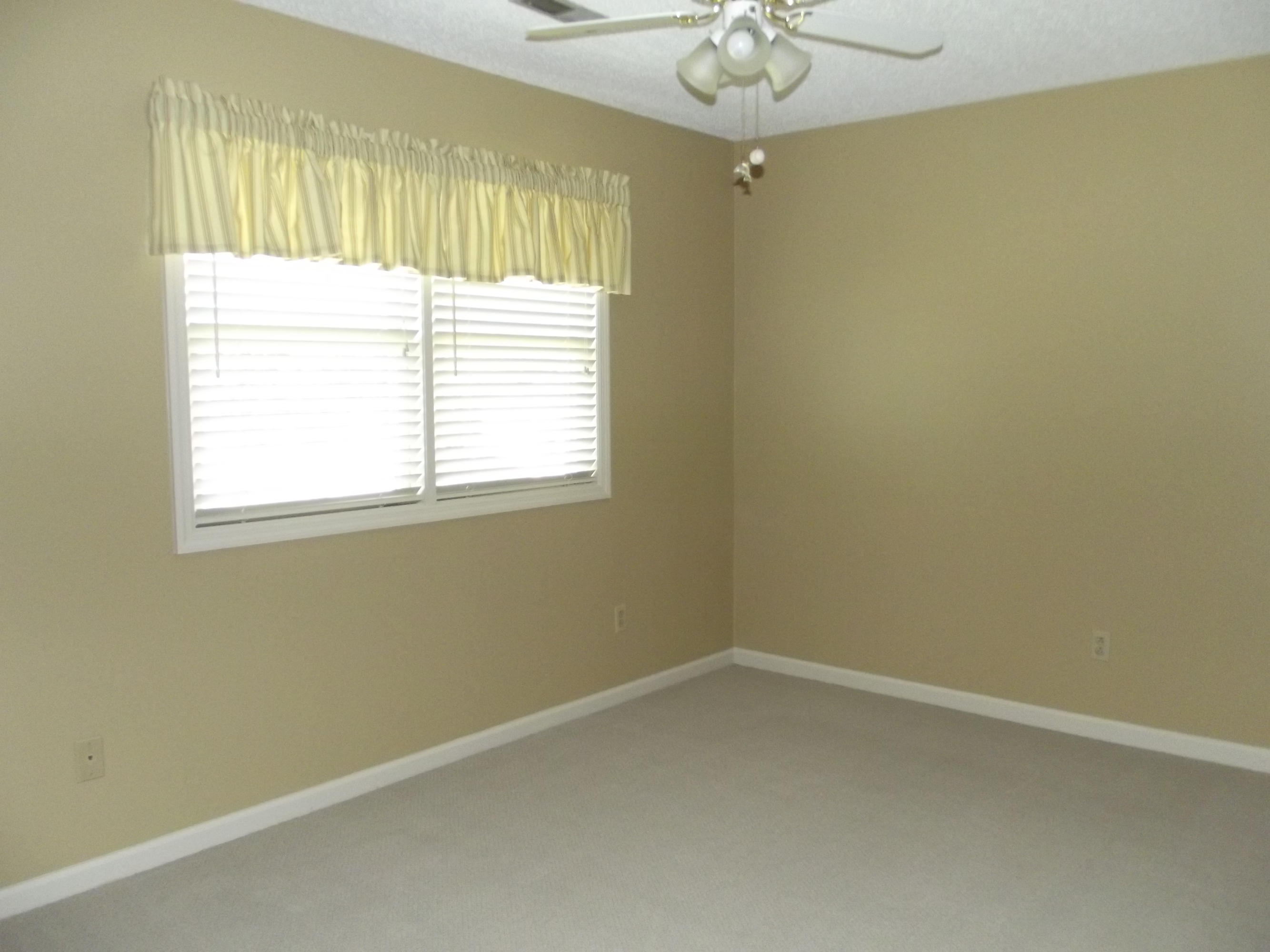 139 Twin Acres Road Middlesboro, KY 40965 - Photo 24 of 24 DSCF9118