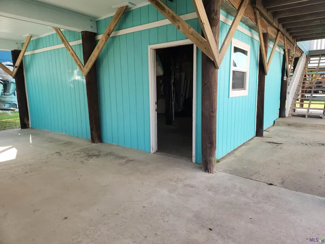 $325,000 | 3493 Highway 1, Grand Isle, LA 70358