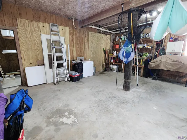 $325,000 | 3493 Highway 1, Grand Isle, LA 70358