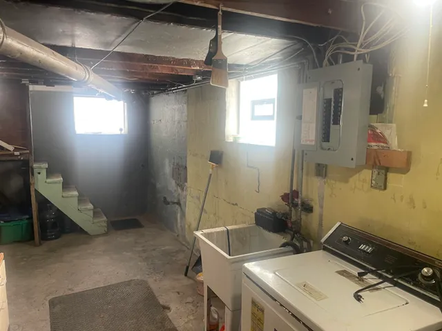 $269,000 | 1130 Haines Street Northwest, Grand Rapids, MI 49504