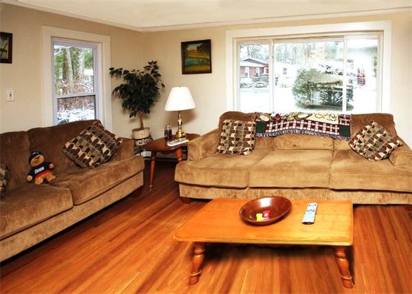 399 Springfield Street Wilbraham, MA 01095 - Photo 3 of 15 Gallery Image 3