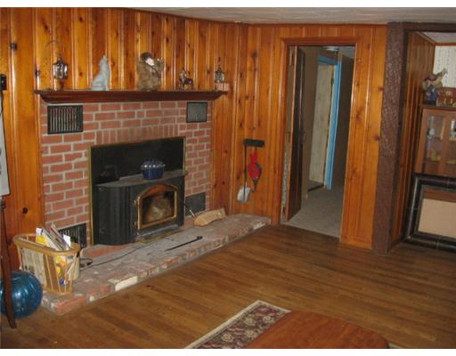 61 Kennedy Road Foster, RI 02825 - Photo 8 of 12 Living Room.