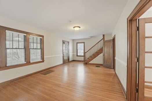 513 Arden Road Columbus, OH 43214 - Photo 6 of 29 large-019da052-ba23-722a-918d-01bffe3b08
