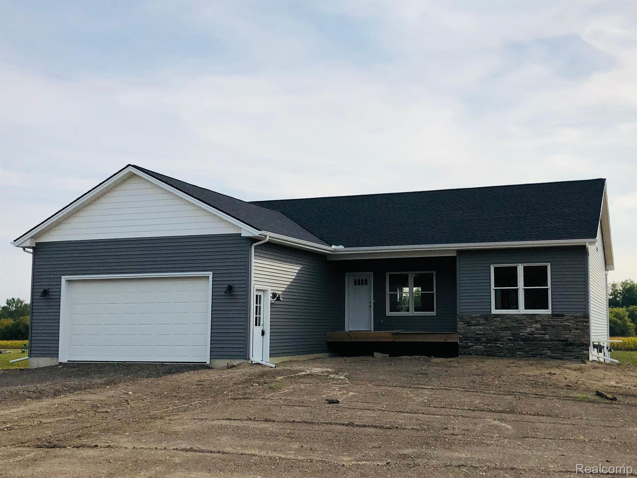 471 Corneil Road Imlay City, MI 48444 - Photo 2 of 12 Three quarter side view