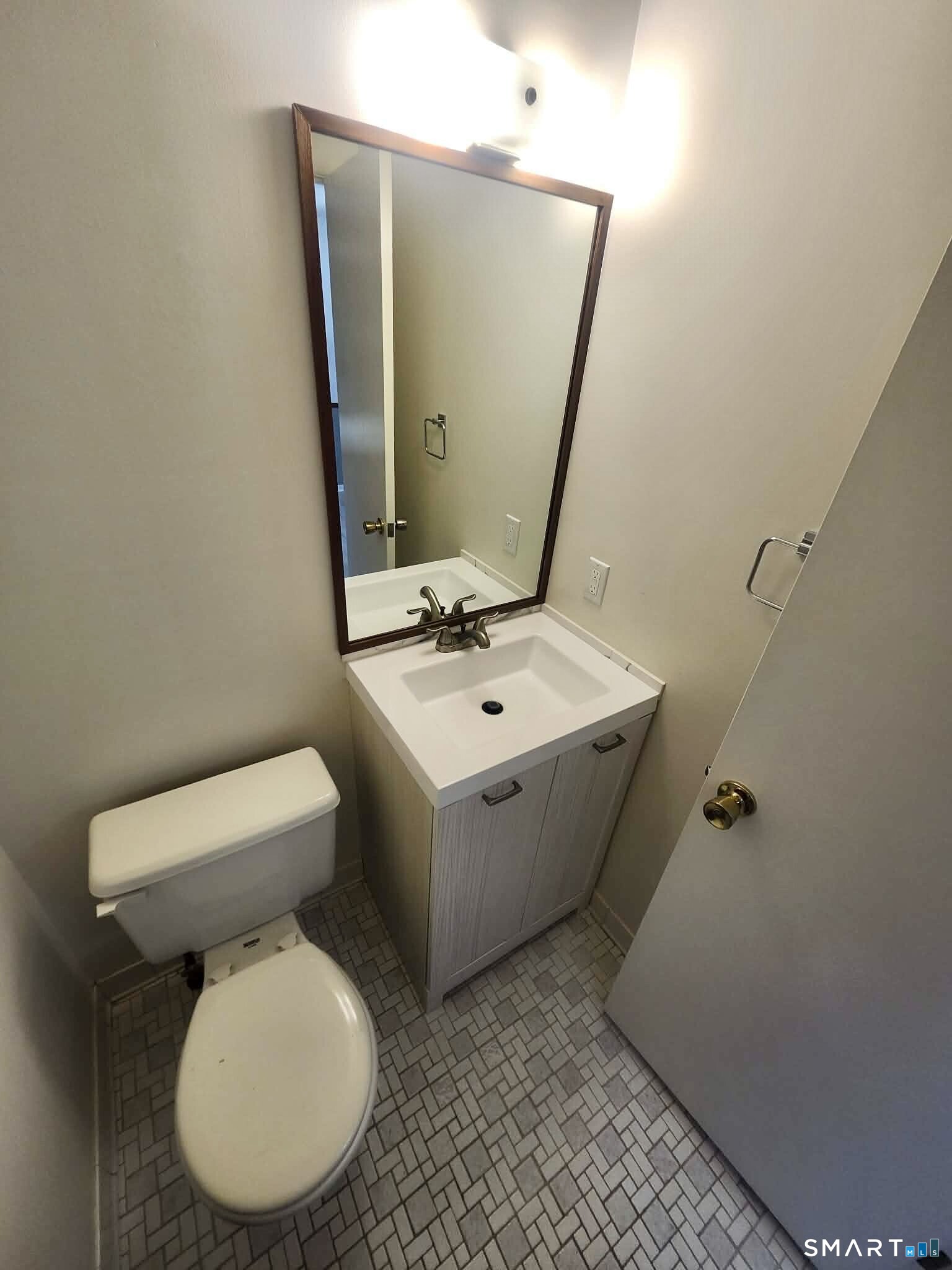 25 Cottage Street, Unit 202 Norwalk, CT 06855 - Photo 11 of 14