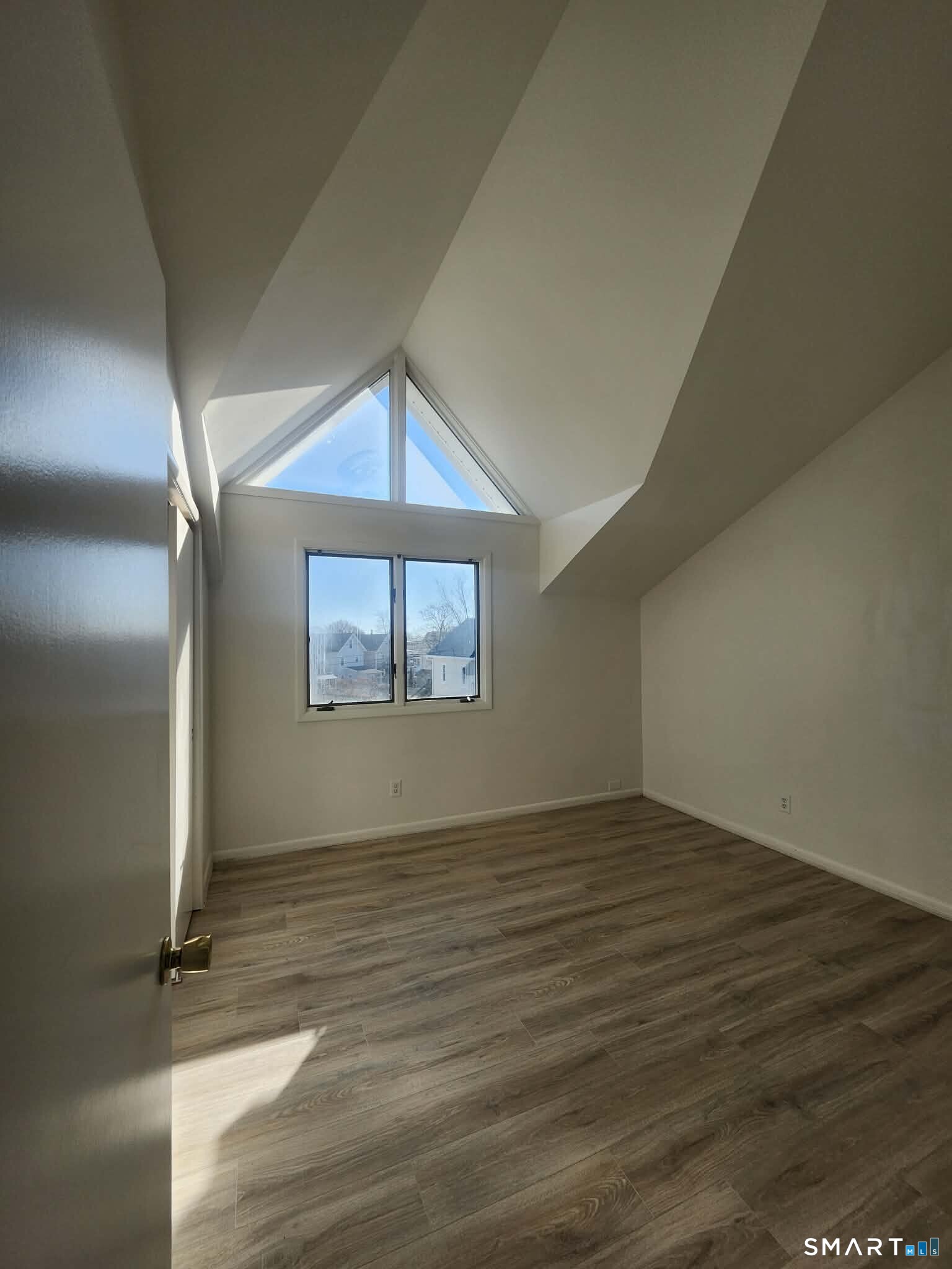 25 Cottage Street, Unit 202 Norwalk, CT 06855 - Photo 8 of 14