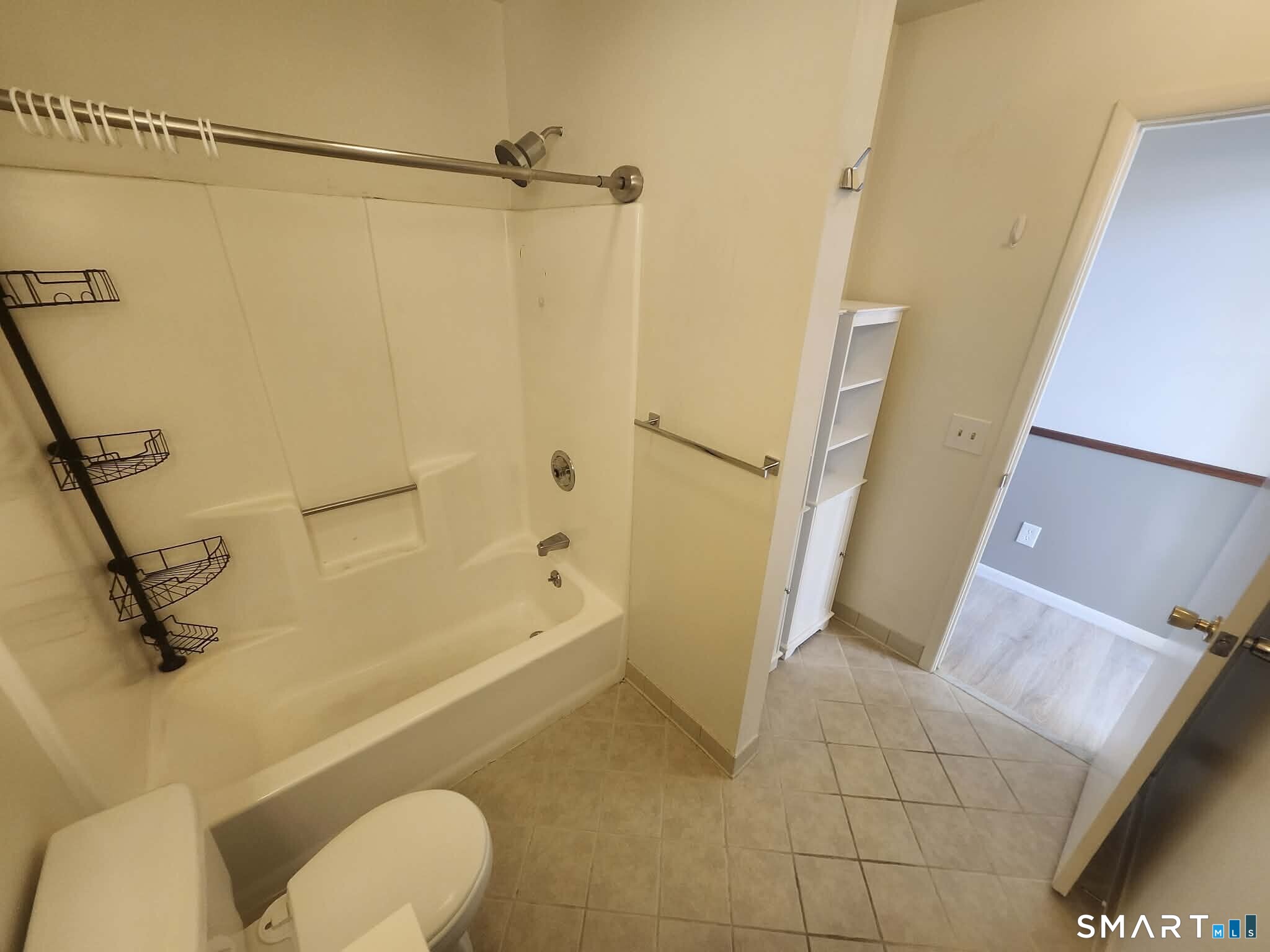 25 Cottage Street, Unit 202 Norwalk, CT 06855 - Photo 9 of 14