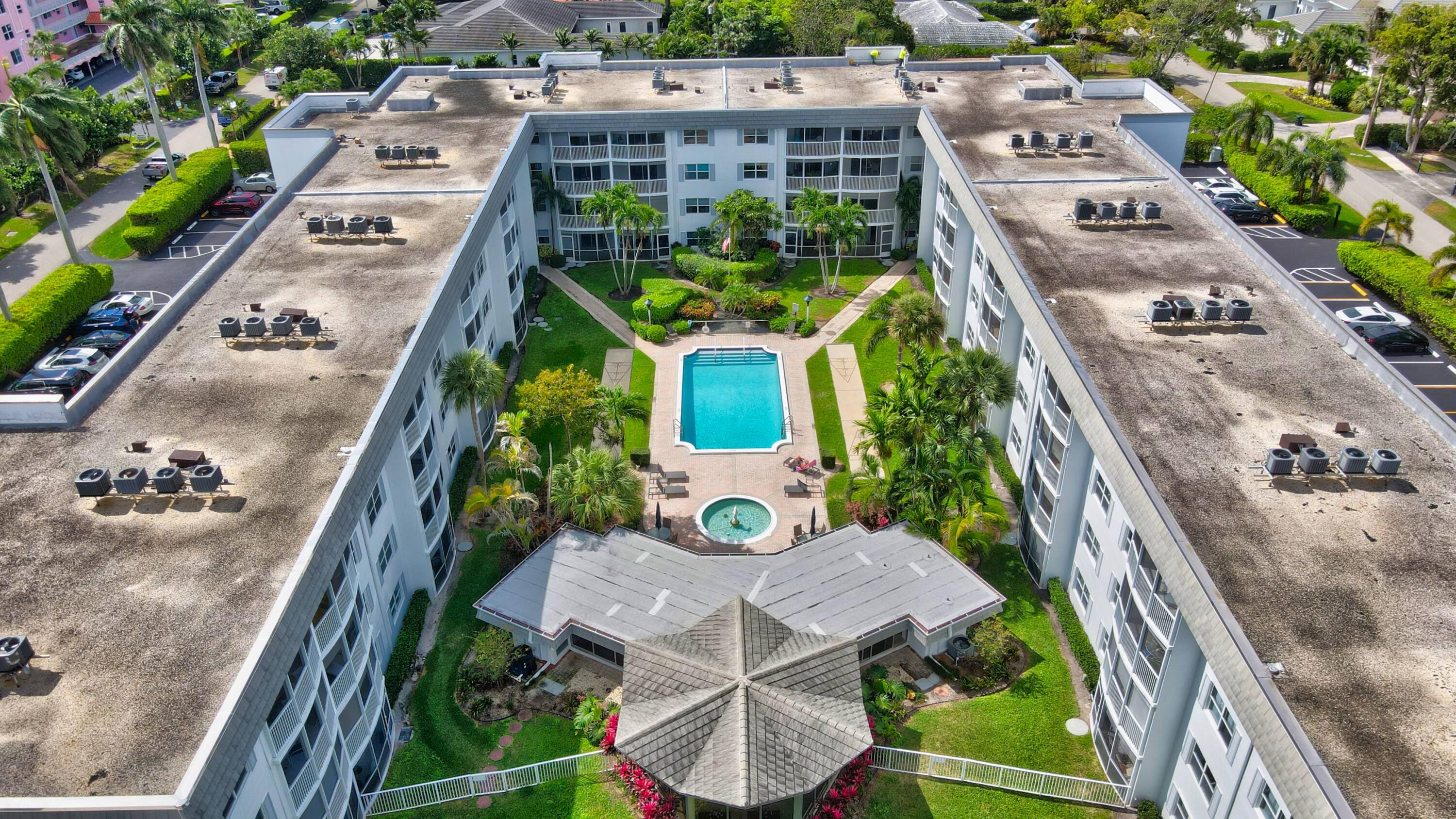 800 East Camino Real, Unit 204 Boca Raton, FL 33432 - Photo 27 of 39 an aerial view of a house with outdoor space