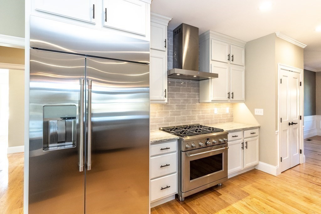 10 Fitzpatrick Lane Billerica, MA 01821 - Photo 13 of 40 Gallery Image 13