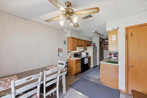 $130,000 | 4615 Wyndallwood Drive, Jackson, MS 39212