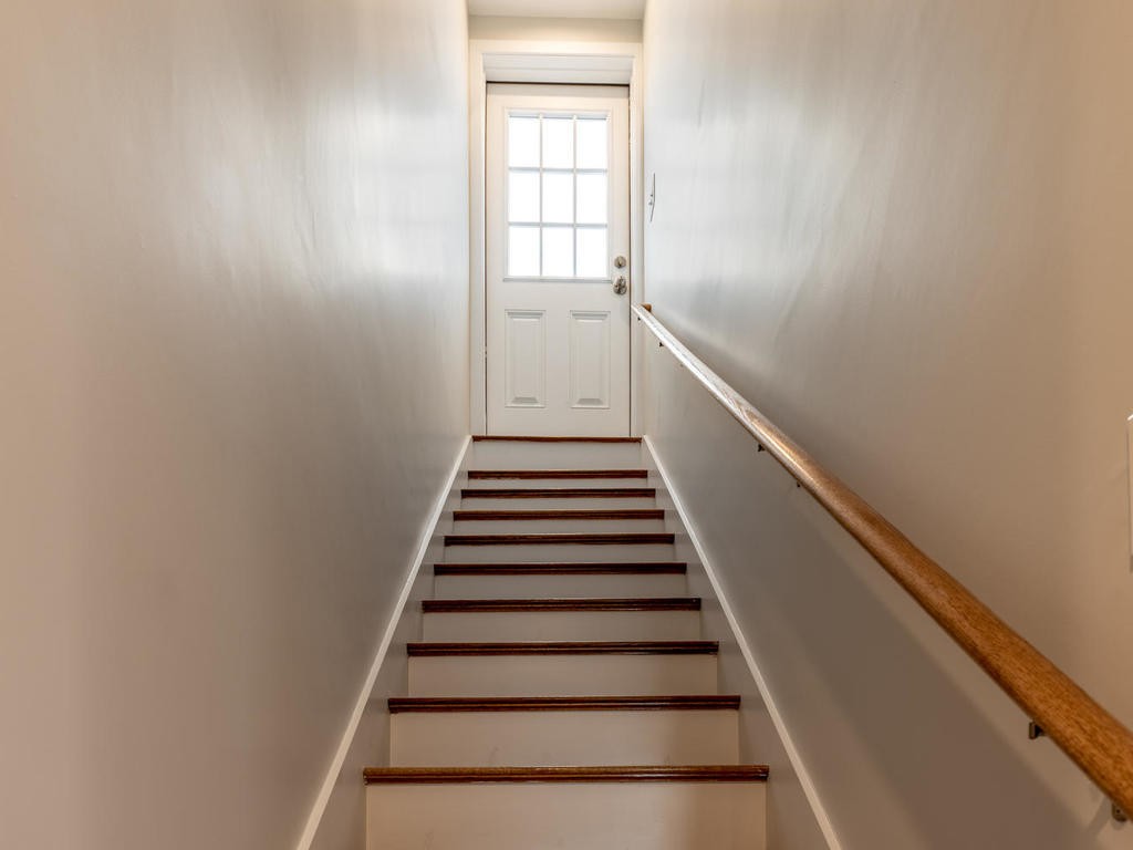 39 Lexington Street, Unit 9 Boston, MA 02128 - Photo 7 of 10 a view of entryway