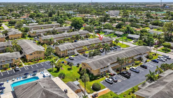 $75,900 | 2152 Northeast 1st Way, Unit 205, Boynton Beach, FL 33435