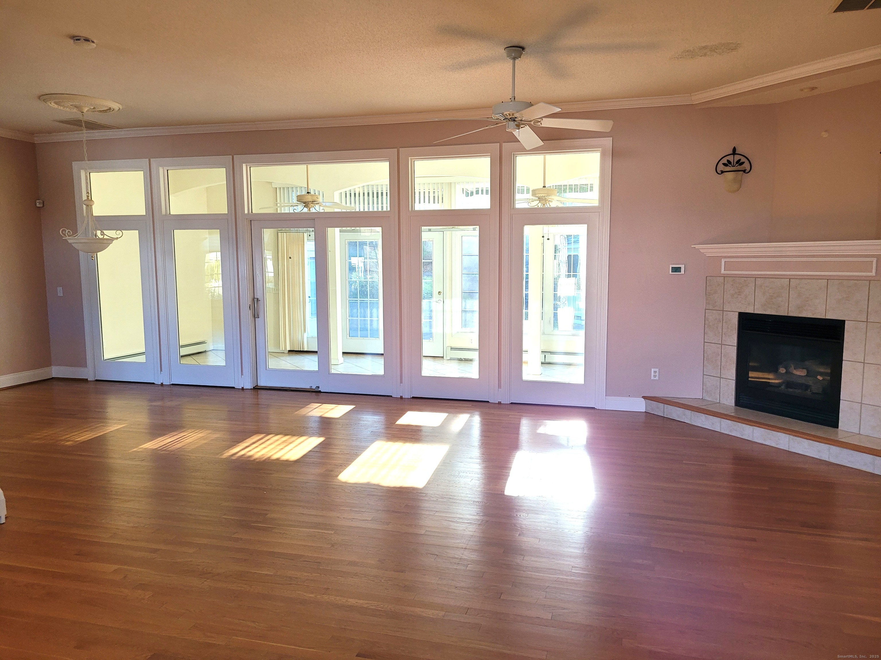 52 Skyview Terrace Manchester, CT 06040 - Photo 2 of 17