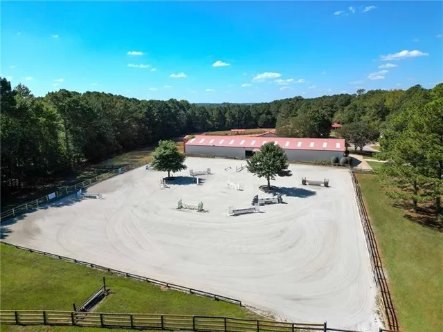 $2,995,000 | 3055 Spring Hill Drive, Monroe, GA 30656