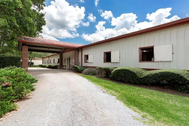 $2,995,000 | 3055 Spring Hill Drive, Monroe, GA 30656