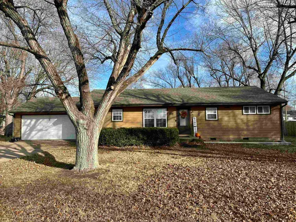 $159,900 | 1336 Crescent Drive, El Dorado, KS 67042