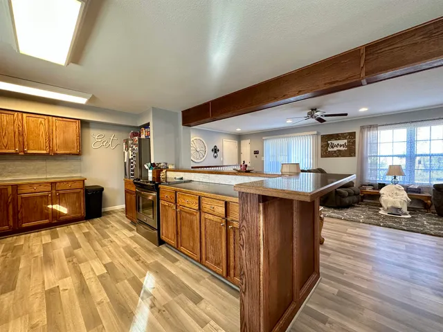 $159,900 | 1336 Crescent Drive, El Dorado, KS 67042