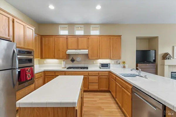 $800,000 | 1439 Birdie Drive, Windsor, CA 95492