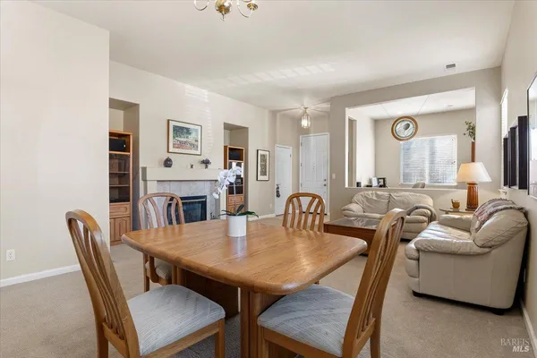 $800,000 | 1439 Birdie Drive, Windsor, CA 95492