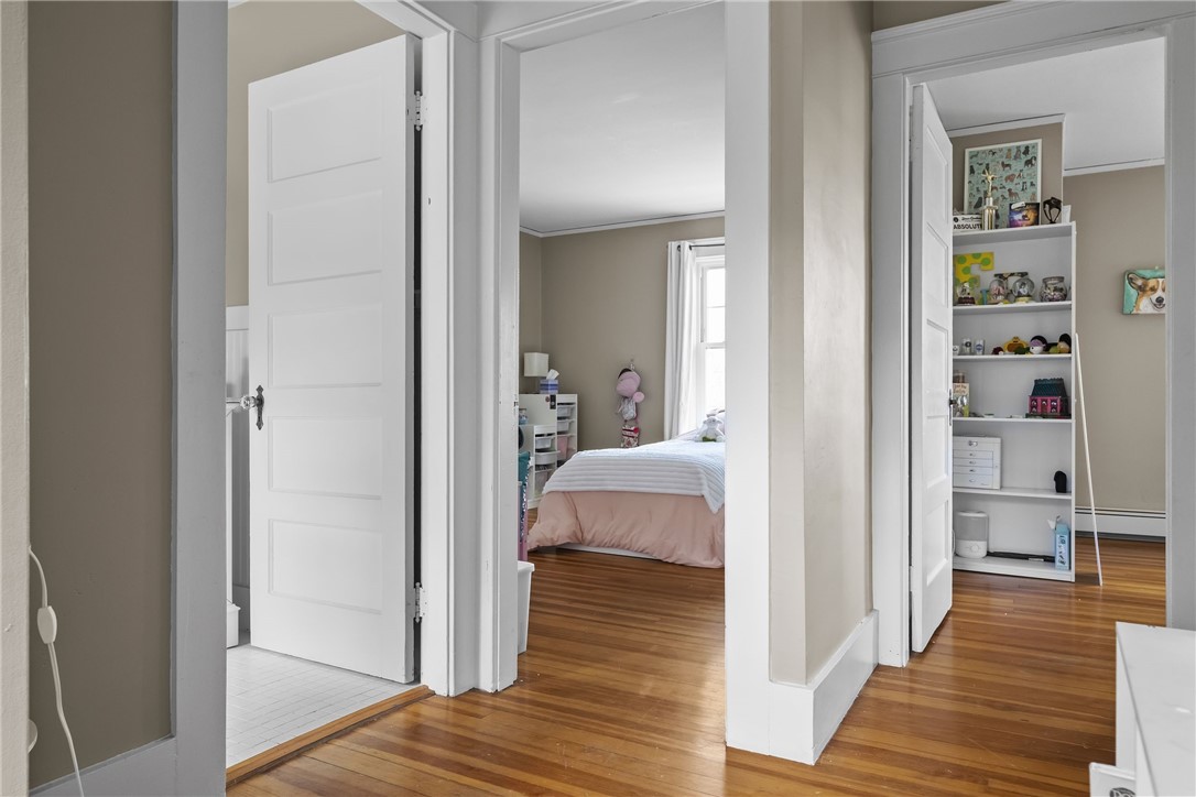 21 Hall Street Warwick, RI 02818 - Photo 27 of 30