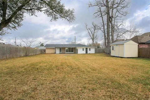 $200,000 | 1015 Paris Street, Lake Charles, LA 70605