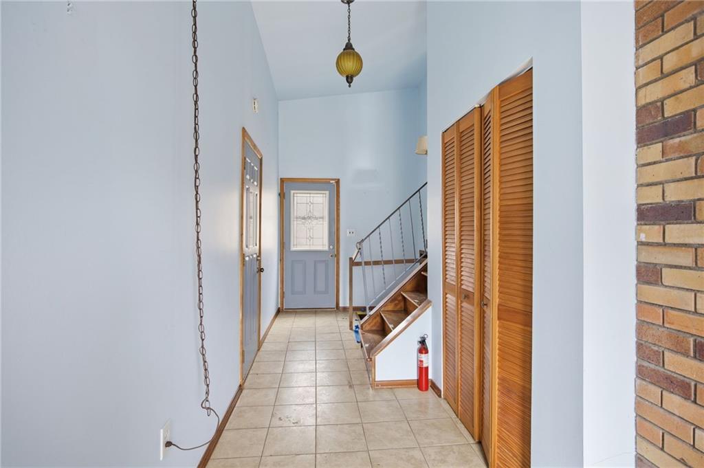 103 Lovi Road Baden, PA 15005 - Photo 26 of 30 Foyer