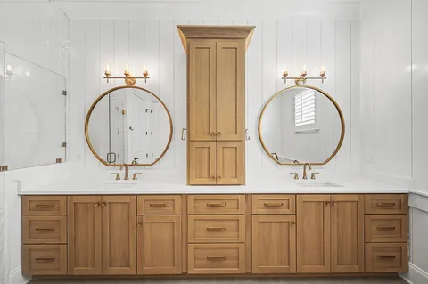 a view of a house with a patio