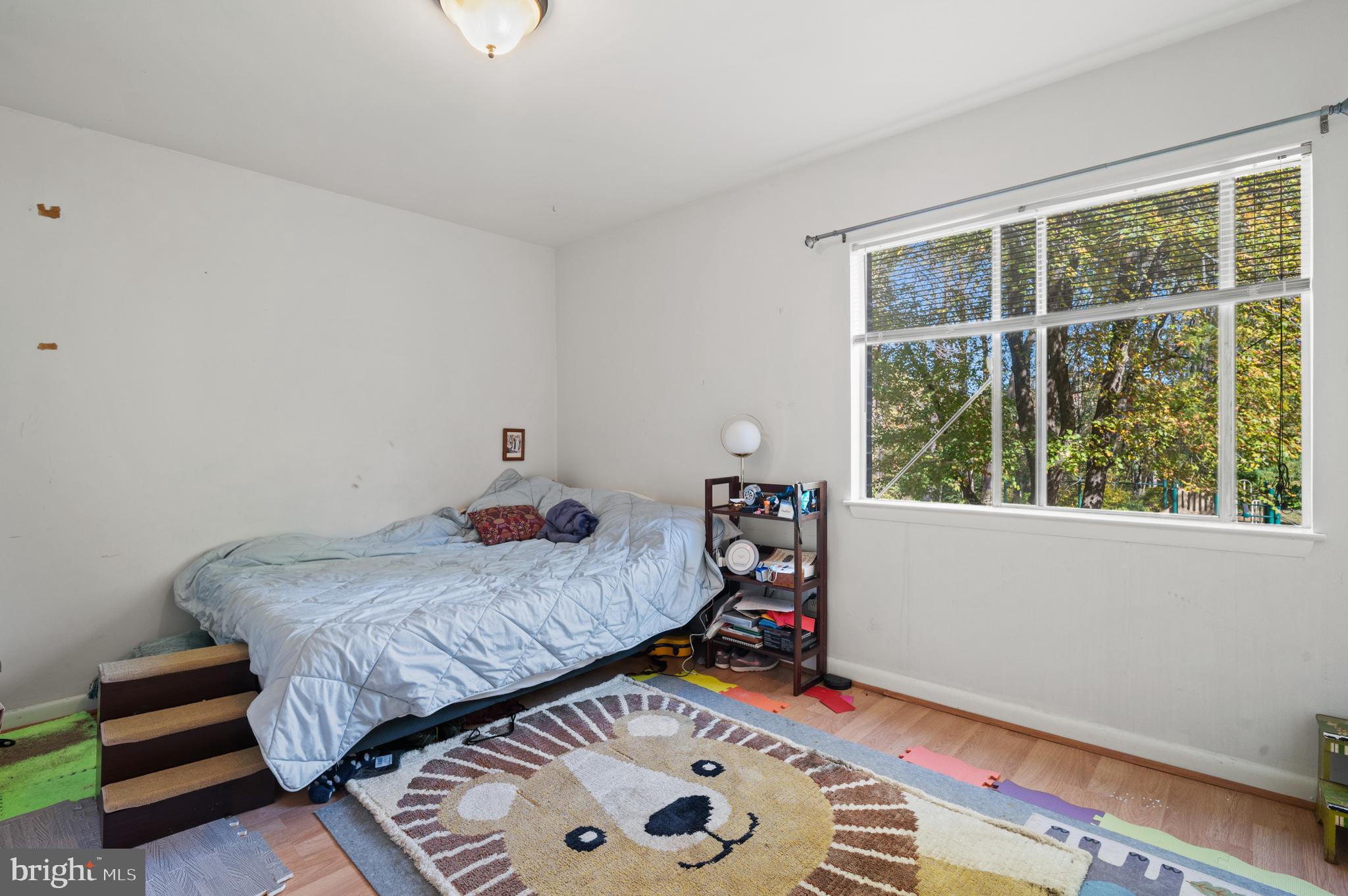 11616 Vantage Hill Road, Unit 2C Reston, VA 20190 - Photo 18 of 23 2nd bedroom