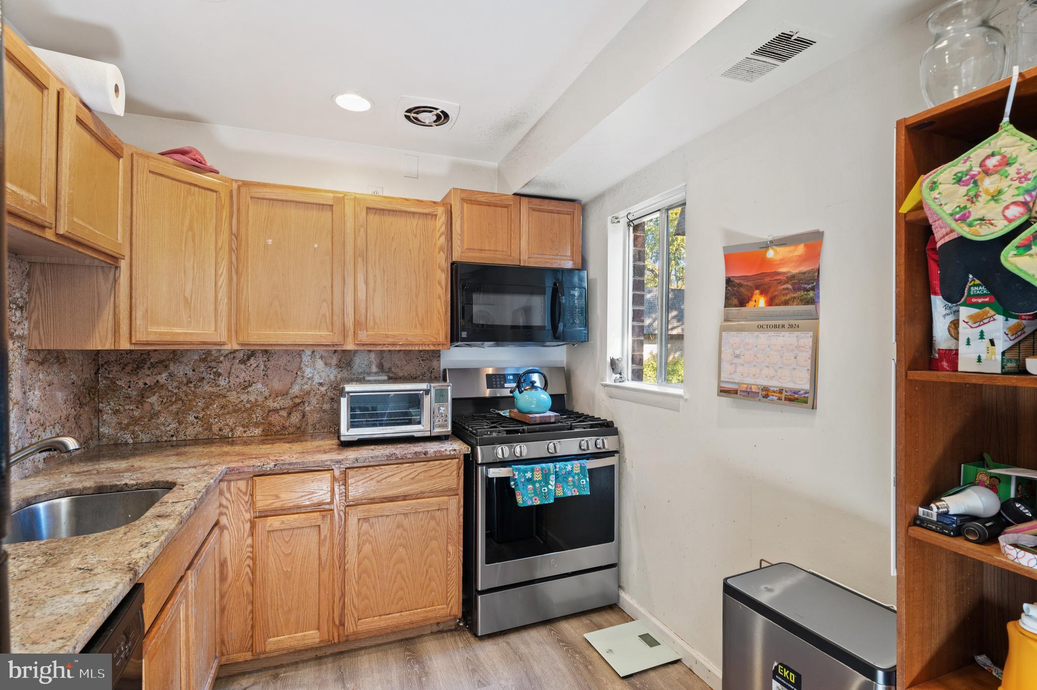 11616 Vantage Hill Road, Unit 2C Reston, VA 20190 - Photo 10 of 23 All new appliances 3/2025