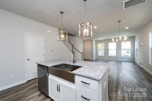 $3,150 | 2550 Lydia Avenue, Charlotte, NC 28205