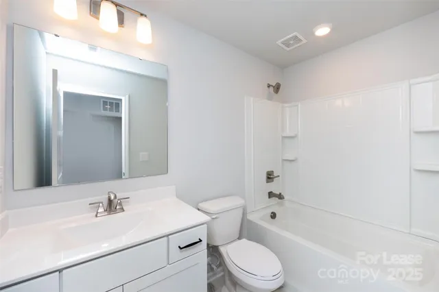 $3,150 | 2550 Lydia Avenue, Charlotte, NC 28205