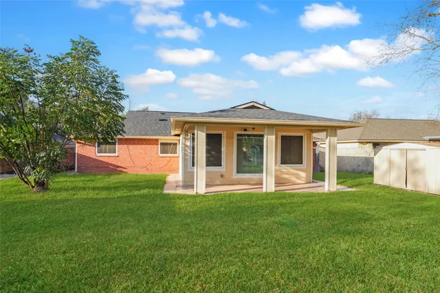 $1,800 | 5227 Ridge Turn Drive, Houston, TX 77053