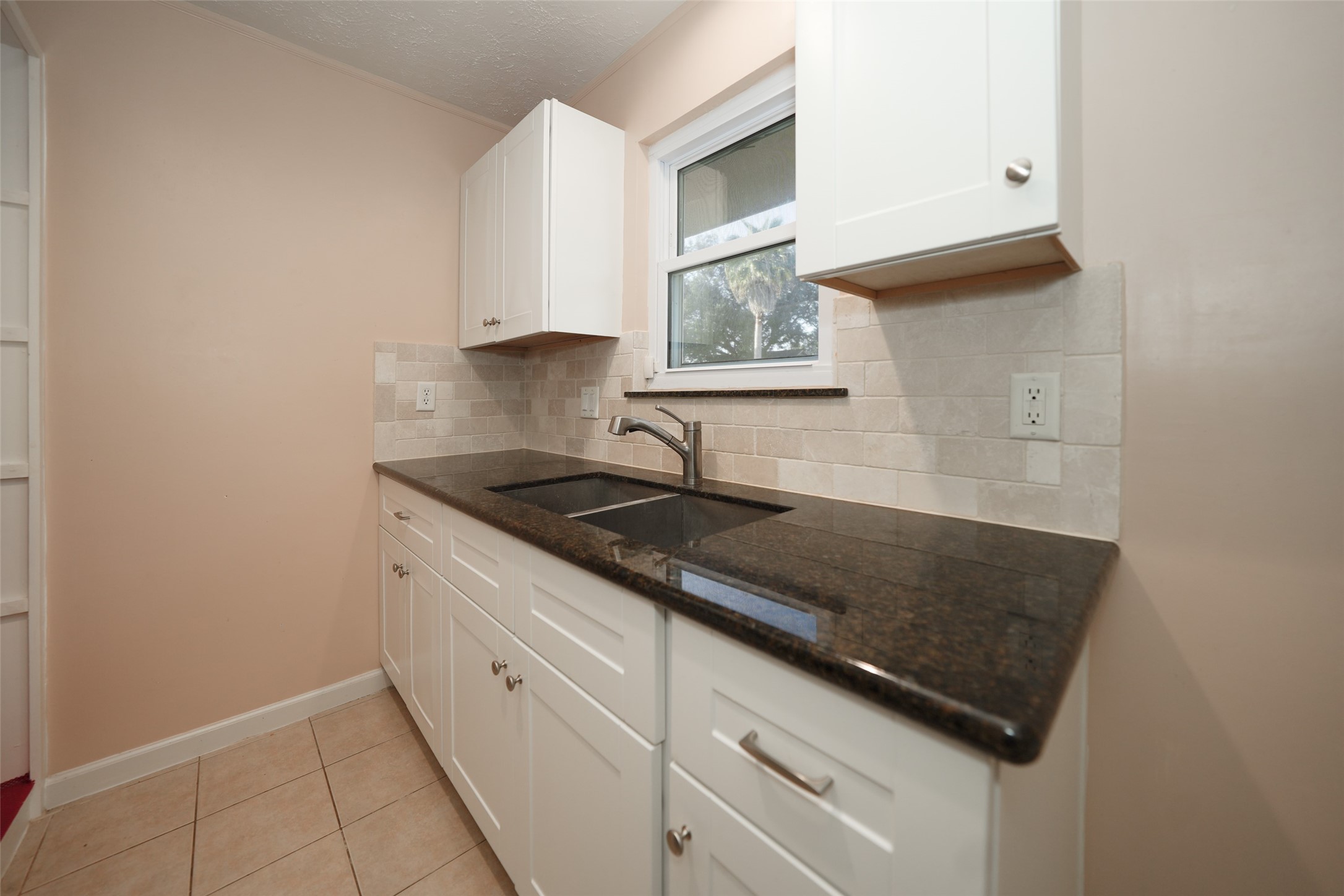 5227 Ridge Turn Drive Houston, TX 77053 - Photo 9 of 35