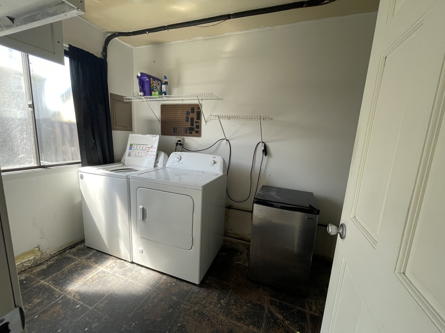 2061 Windward Lane Hanover Park, IL 60133 - Photo 13 of 15 a utility room with dryer and washer