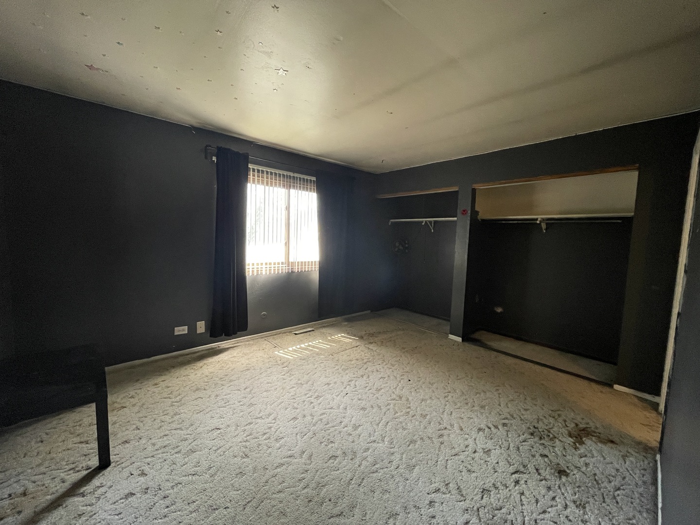 2061 Windward Lane Hanover Park, IL 60133 - Photo 7 of 15 a view of empty room
