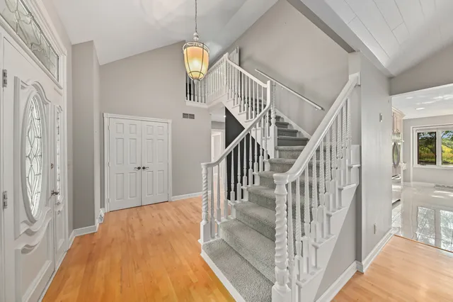 $849,900 | N19W22081 Foxview Court, Unit 2B, Waukesha, WI 53186