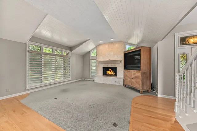 $849,900 | N19W22081 Foxview Court, Unit 2B, Waukesha, WI 53186