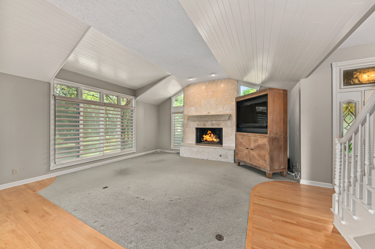 N19W22081 Foxview Court, Unit 2B Waukesha, WI 53186 - Photo 13 of 50 Photo 13