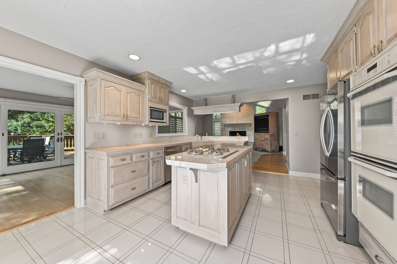 N19W22081 Foxview Court, Unit 2B Waukesha, WI 53186 - Photo 19 of 50 Photo 19