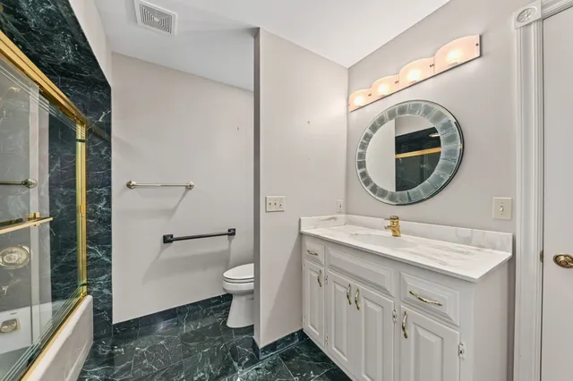 $849,900 | N19W22081 Foxview Court, Unit 2B, Waukesha, WI 53186