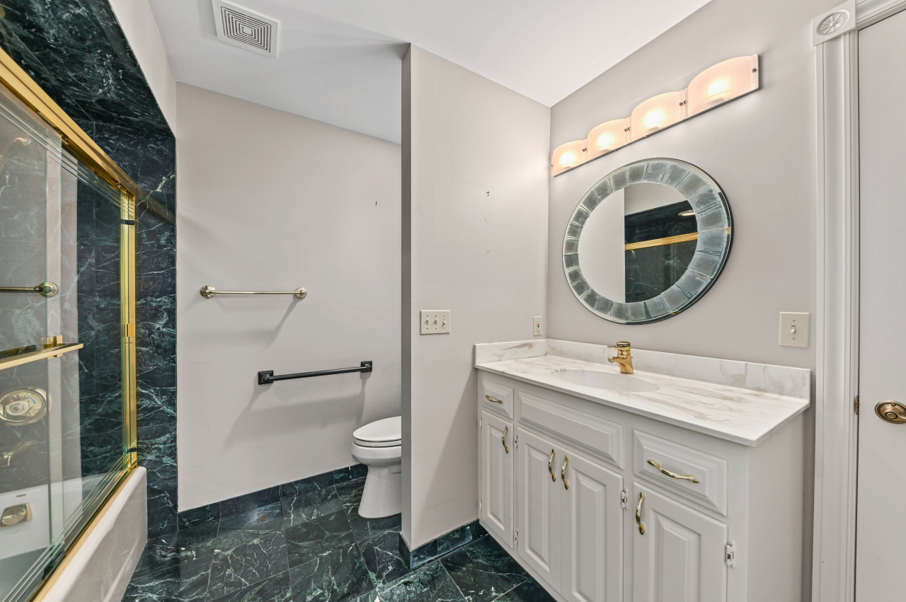 N19W22081 Foxview Court, Unit 2B Waukesha, WI 53186 - Photo 26 of 50 Photo 26