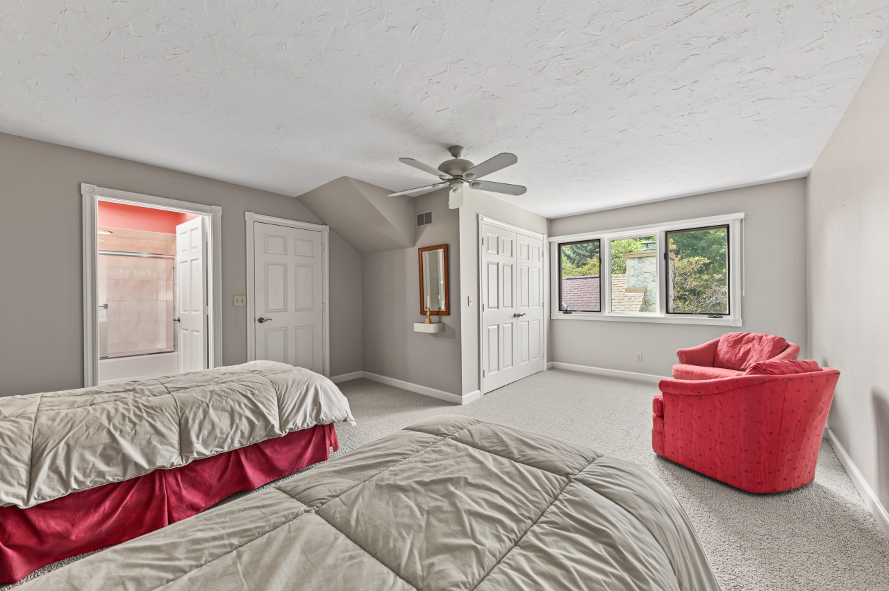 N19W22081 Foxview Court, Unit 2B Waukesha, WI 53186 - Photo 30 of 50 Photo 30