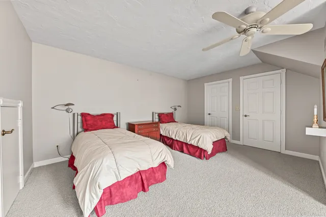 $849,900 | N19W22081 Foxview Court, Unit 2B, Waukesha, WI 53186