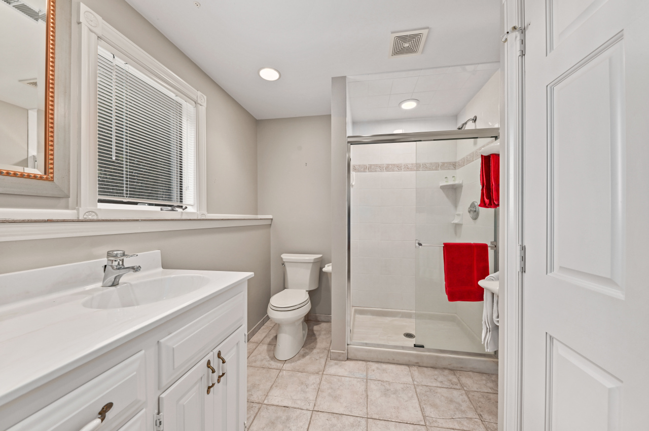 N19W22081 Foxview Court, Unit 2B Waukesha, WI 53186 - Photo 36 of 50 Photo 36