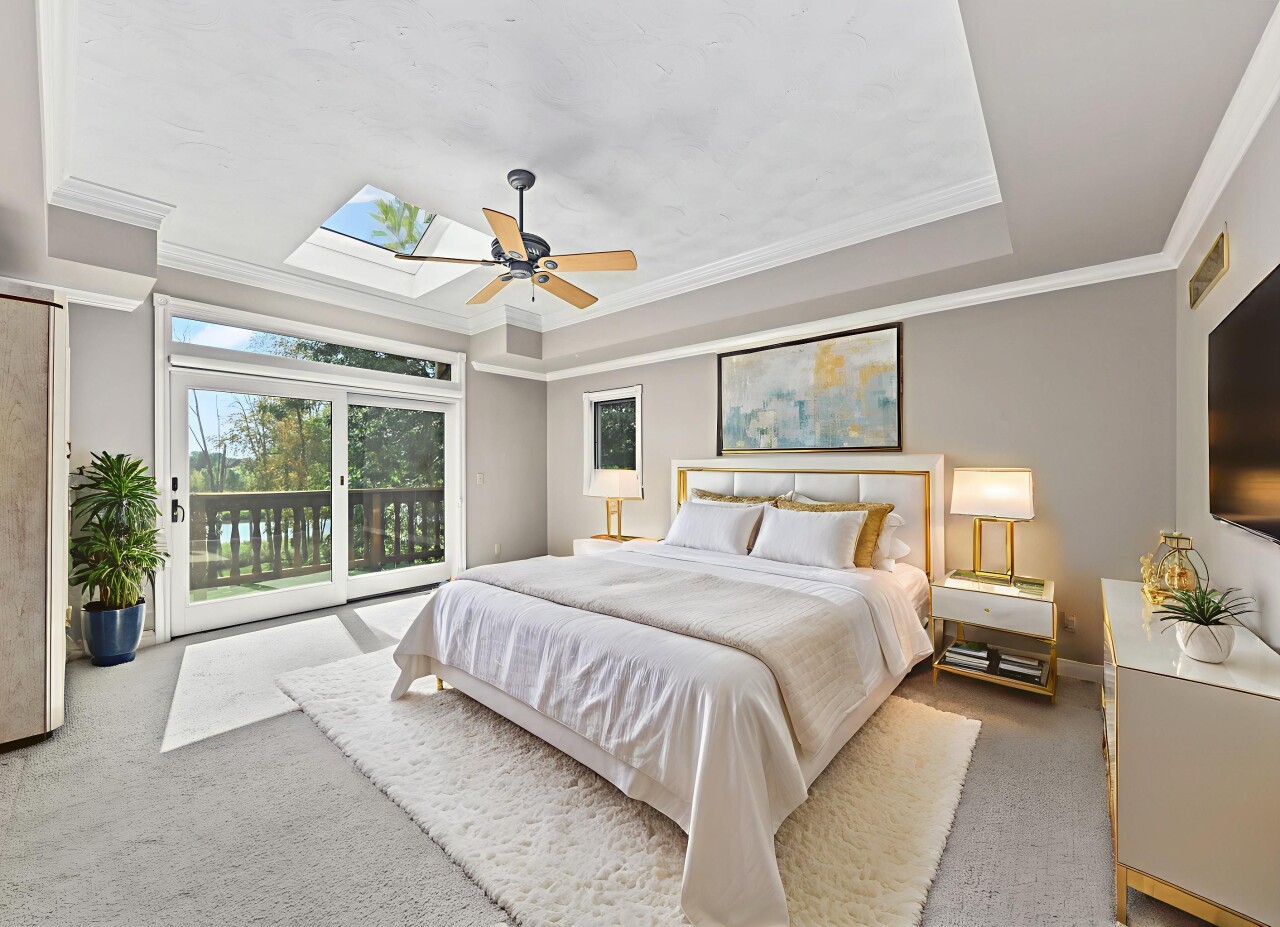 N19W22081 Foxview Court, Unit 2B Waukesha, WI 53186 - Photo 8 of 50 VS Primary Bedroom