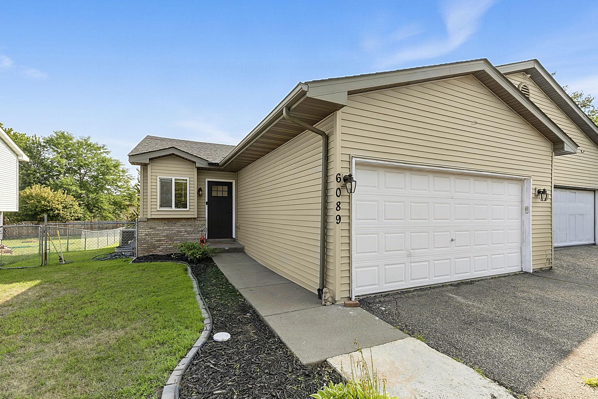 6089 Mill Run Road Monticello, MN 55362 - Photo 1 of 20 Gallery Image 1