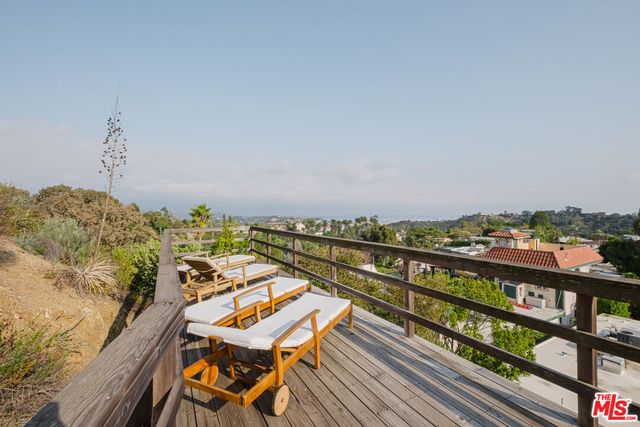 $16,000 | 2644 Greenvalley Road, Los Angeles, CA 90046