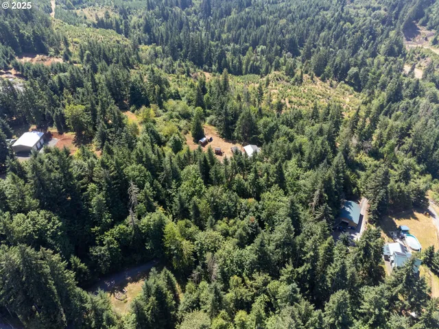 $650,000 | 20284 El Romar Drive Northeast, Scotts Mills, OR 97375