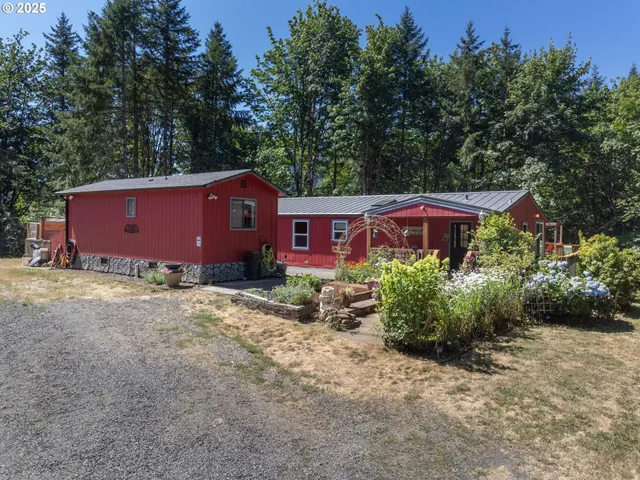 $650,000 | 20284 El Romar Drive Northeast, Scotts Mills, OR 97375